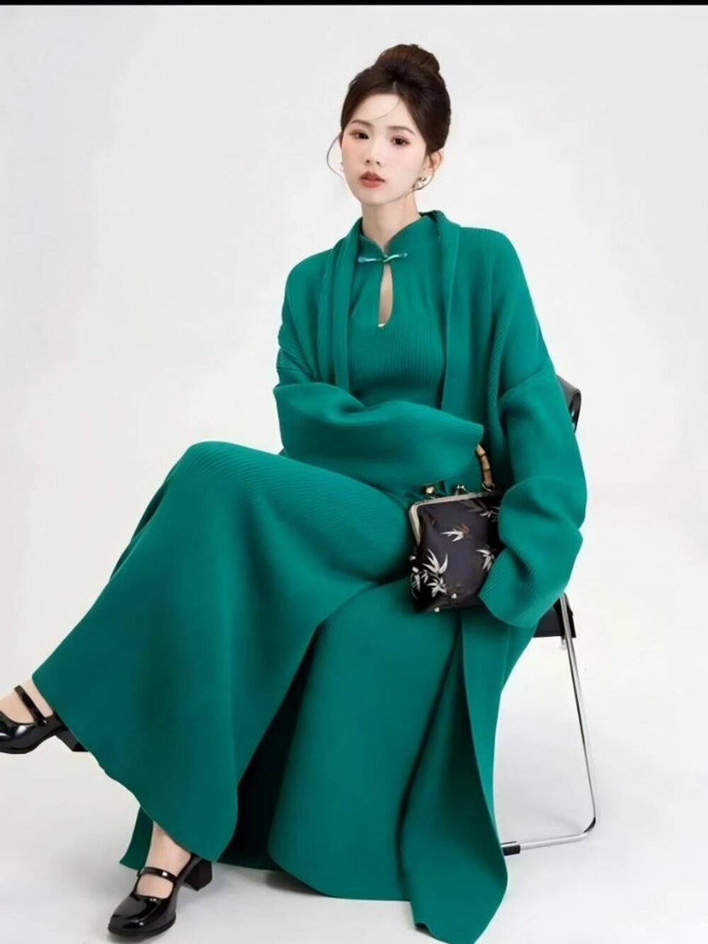 50% Cashmere Elegant 2-Piece Set – New with Tags (NWT) ✨